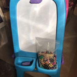 Crayola Double Sided Dry Erase And Eraser Easel