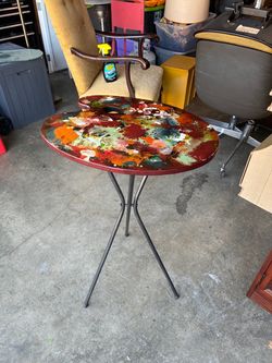 Round Accent Table with Abstract Art Top