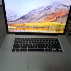 500 $ MAC Book 200 OBO