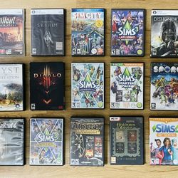 Lot Of 66 PC DVD ROM Games : Skyrim, Sims, Fallout, Gears Of War, Diablo, Etc