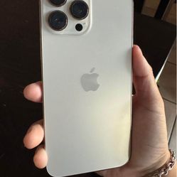 Unlocked IPhone 13 Pro Max