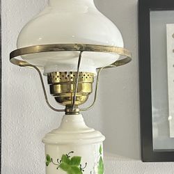 Vintage Milk Glass Green Ivy Lamp