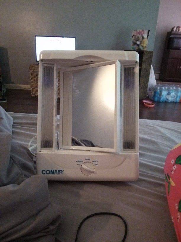 Conair Light Up Makeup Mirror