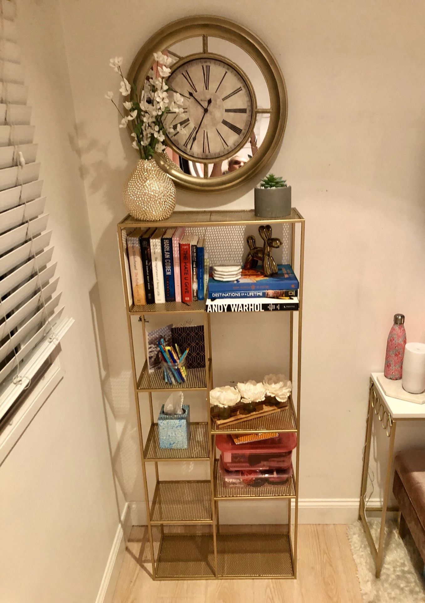 Gold Geometric Shelf Unit with 8 shelves