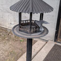 Bird Feeder 