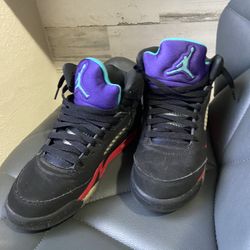 Jordan’s Retro Size 5 1/2 For 80