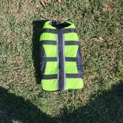 Dog Life Jacket, Large Up To 60 Lbs, See 3 Pics