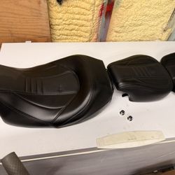 Harley seat 