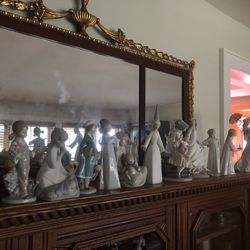 Assortment Collectible Porcelain Lladro 