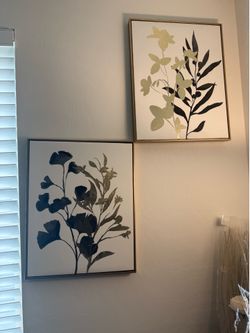 Modern Framed Botanical Wall Art Set – Gold & Black Floral Prints (Pair)