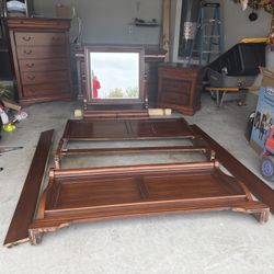 Solid Wood Bedroom Furniture Set- Full Size Bed