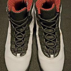 Nike Air Jordan 10 X Retro Chicago White Black Red 7 Youth