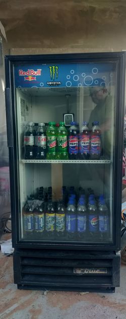 🧊 True GDM-10 Commercial Glass Door Beverage Cooler — $649