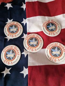 NASA.  BUTTONS 