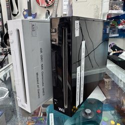 Nintendo Wii • Loaded w/Games • TRADE INS WELCOME