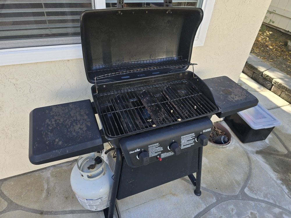 Char-Broil Grill 