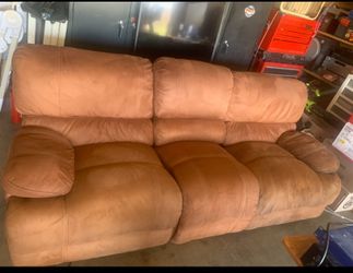 Electric recliner sofa
