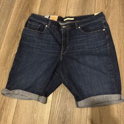 Levi’s Women's Classic Bermuda Shorts Mid Rise Stretch Fabric Size 16 Dark Blue