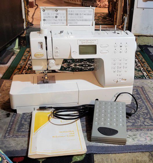 Quest Babylock Quilters Dream  Sewing Machine