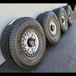 17" KMC rims w/ 35" Americus Tires 35x12.50R17