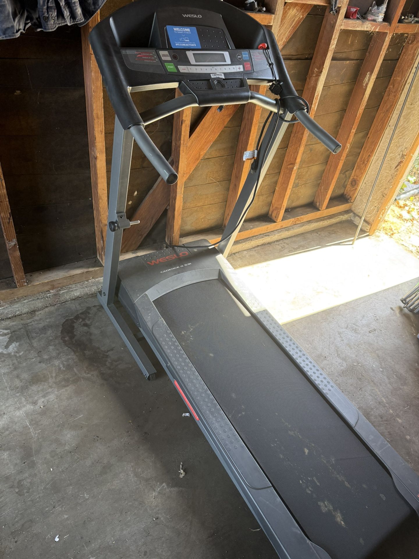 Treadmill 