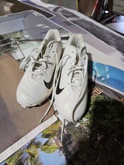NiKE VAPOR SOFTBALL CLEATS 5.5Y