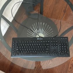 RGB Pro Corsair Gaming Keyboard Full Size Tangle Free 