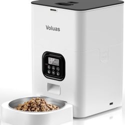 Automatic pet Feeder