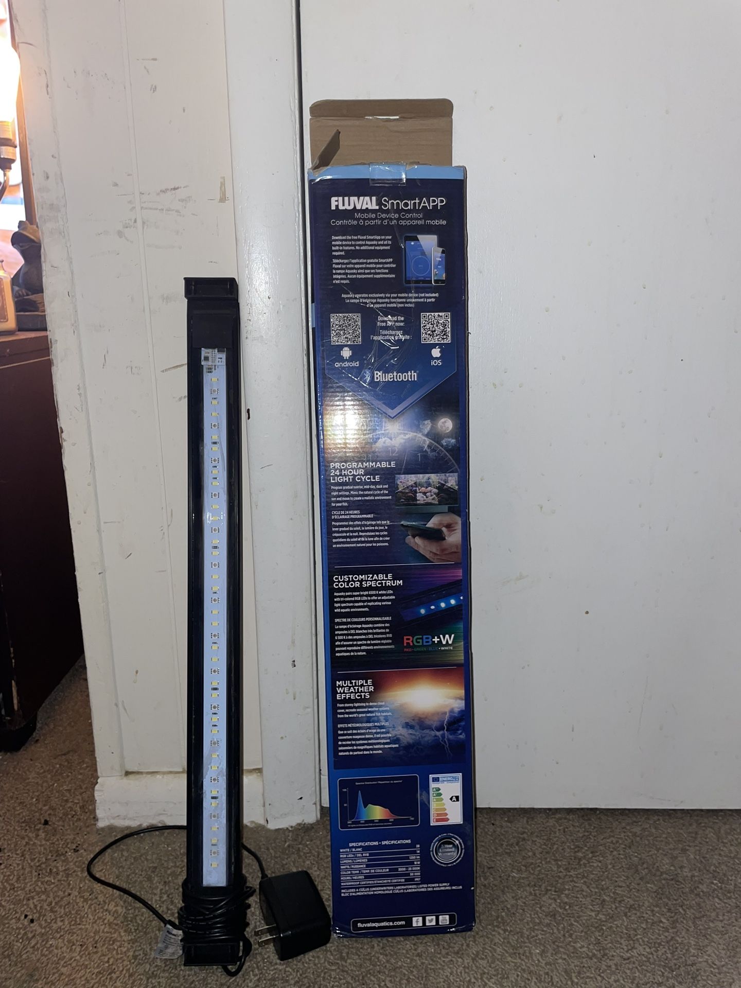 Fluval Aquasky 18W 24-36” Led Aquarium Light