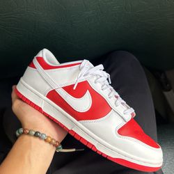 University Red Dunk Low (Used)