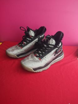 Jordan Proto-max 720 Johnny Kilroy Metallic Silver Size 9