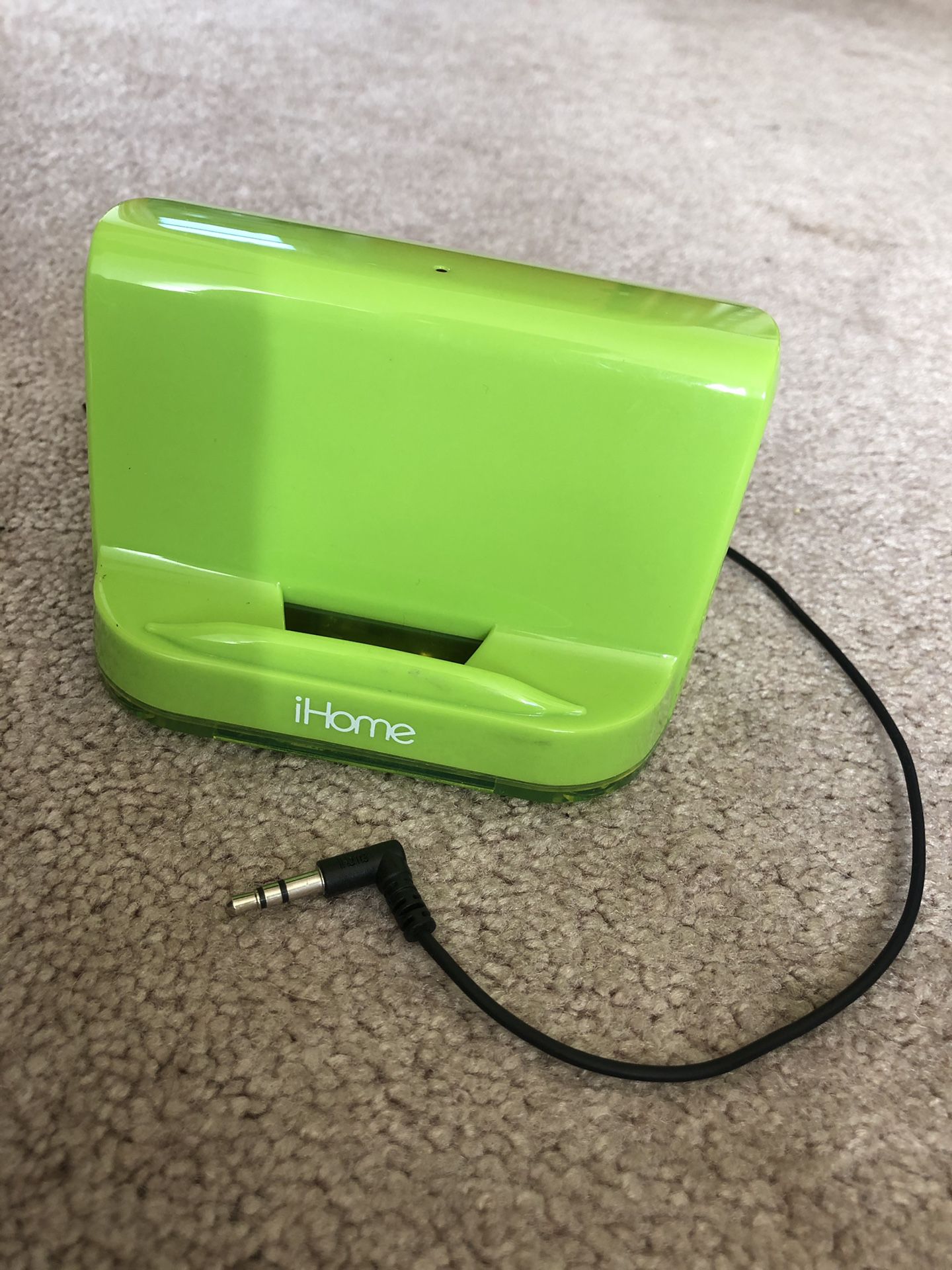 Apple iHome Portable Audio Dock/Station/Speakers - Bright/Neon Green