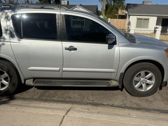 2011 Nissan Armada