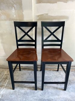 4 Barstools
