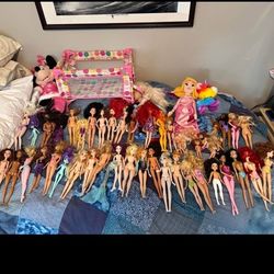 50+ Barbies And DOLLS