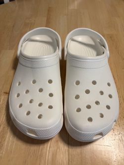 Men’s Crocs Size 13 (brand new)