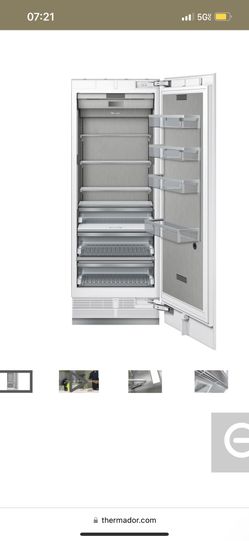 30 Inch Thermador Single Door