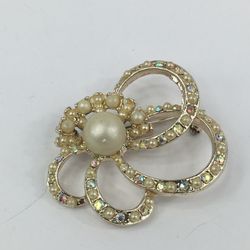 BROOCH ⭐️⭐️⭐️⭐️⭐️VINTAGE TO FASHION 