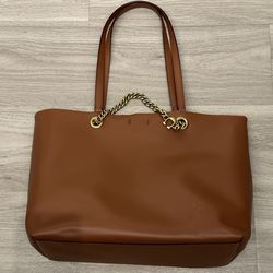Original Coach Signature Chain Central Tote Brand New No Tag