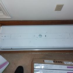 Indoor/Outdoor Florescent Light
