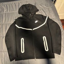 Black Reflective Nike Tech