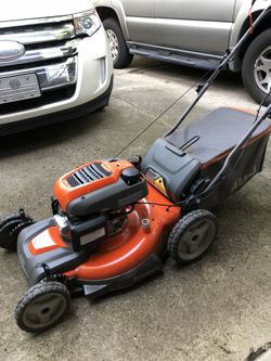 Husqvarna hu800awdh 2024