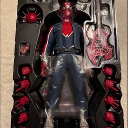 Spider-Man (Spider-Punk Suit) Hot Toy