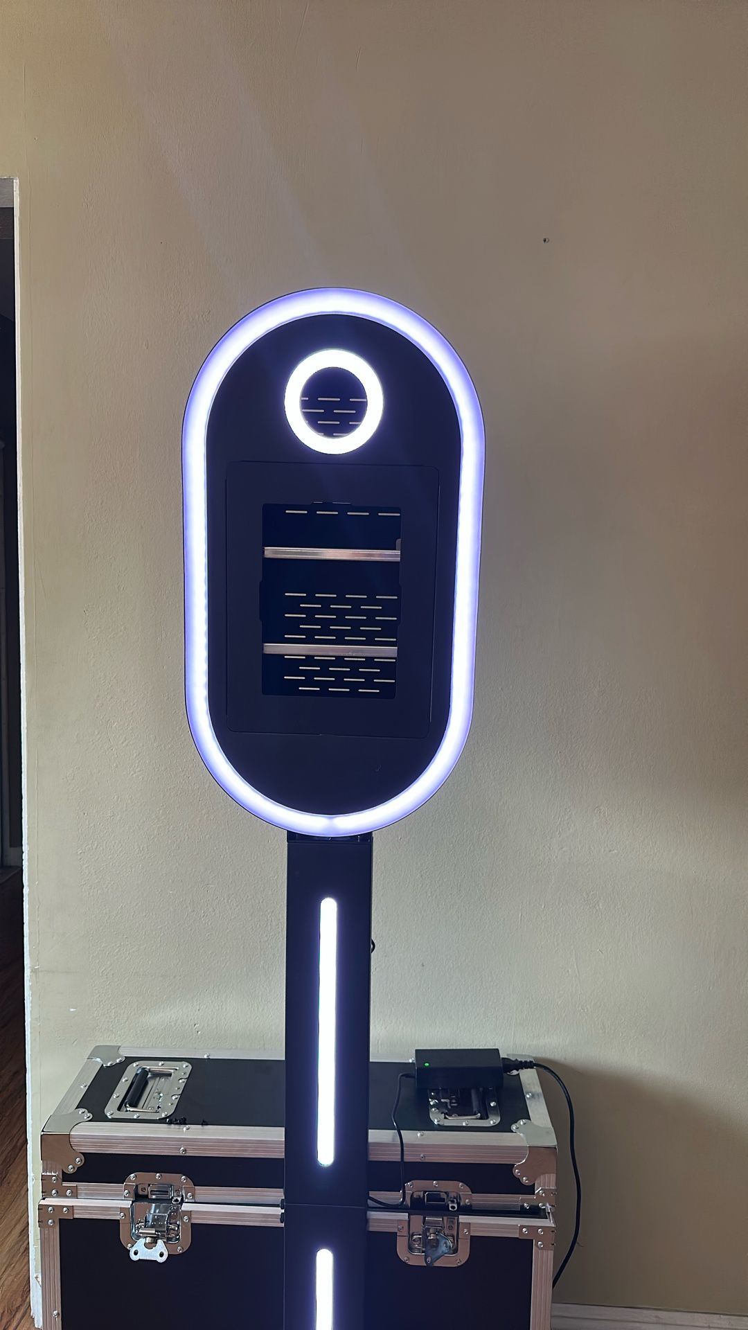 iPad and DSLR Photo booth