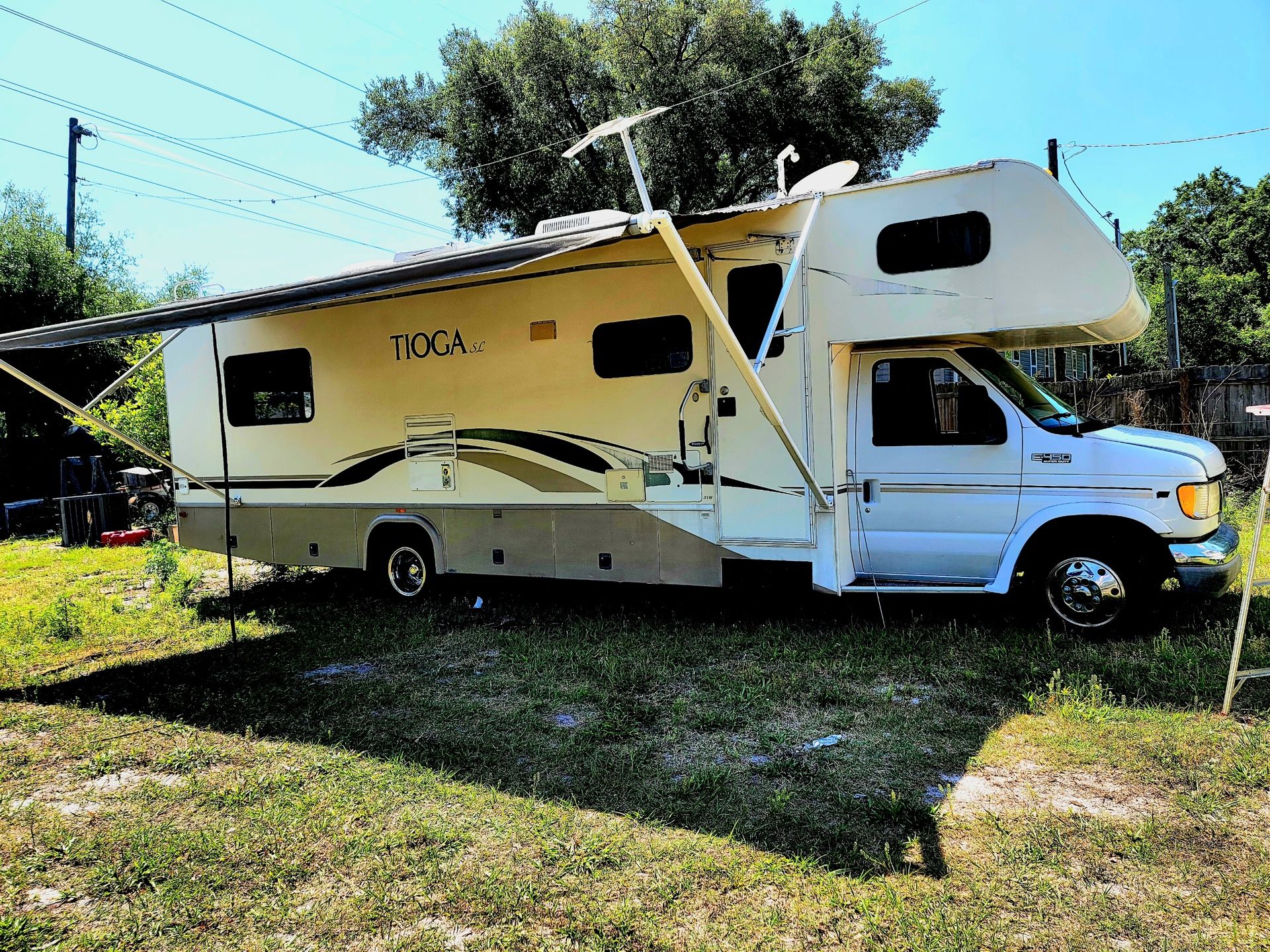 2002 Ford 450 Toga