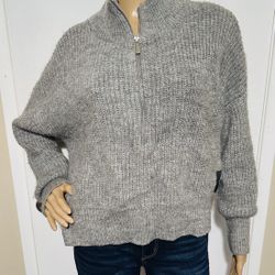 Calvin Klein Jeans Women’s Cropped Grey Sweater Size Small