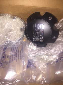 XD series hub caps