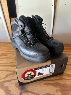 Red wing boots. Size 8