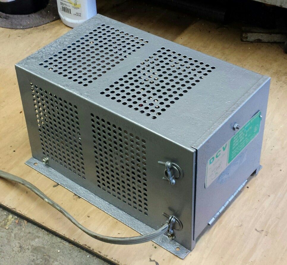 Airstream converter / charger