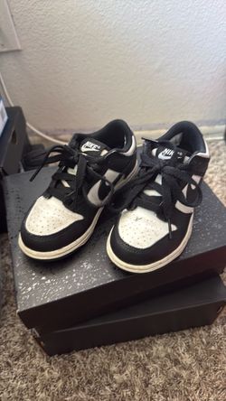 Boys shoes
